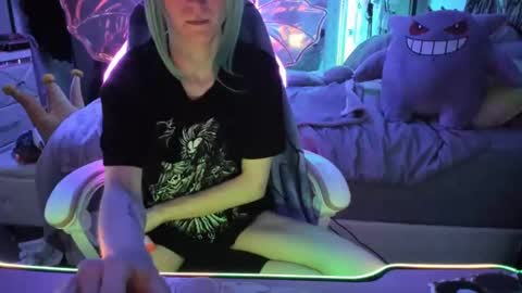 GreenEyedLovexo online show from 11.02.25