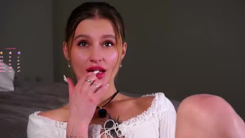 Kelly online show from 01.10.26