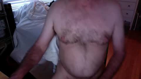 Snapshot of greenpolarbear chatting on 01.01.25 K online show from 01.01.25