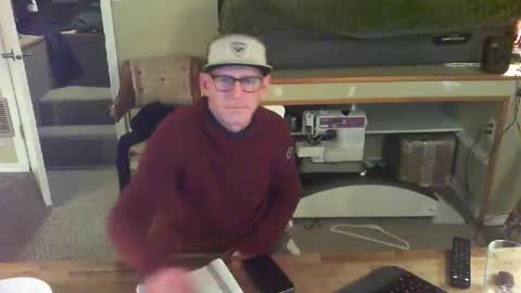 Snapshot of greenrooster1 chatting on 11.17.25 greenrooster1 online show from 11.17.25