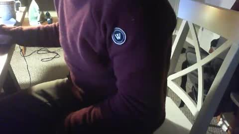 Snapshot of greenrooster1 chatting on 11.25.25 greenrooster1 online show from 11.25.25