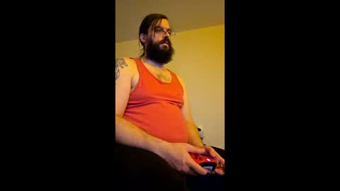 Snapshot of greenvertgo chatting on 12.13.25 greenvertgo online show from 12.13.25