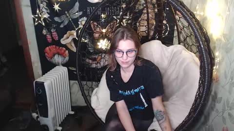 Lina online show from 11.06.25