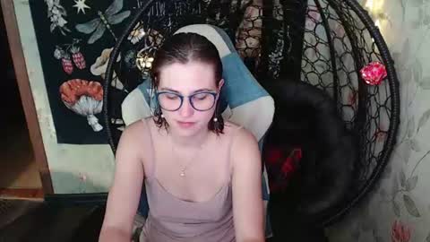 Snapshot of greenwitch9 chatting on 06.23.26 Lina online show from 06.23.26