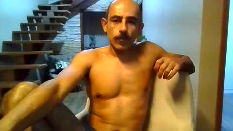 Snapshot of grego435380 chatting on 02.21.25 grego435380 online show from 02.21.25