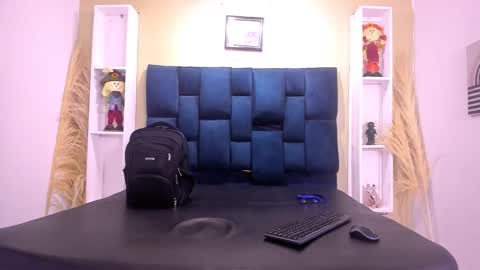 GregorySforza online show from 09.28.25