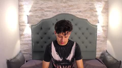 Snapshot of gremory_and_redlin69 chatting on 02.05.25 Gremory - Redlin online show from 02.05.25