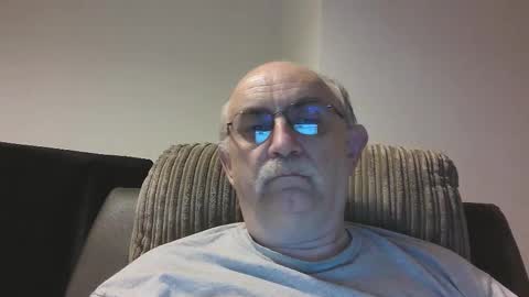 Snapshot of grey_dom chatting on 10.17.25 Master  Sir online show from 10.17.25
