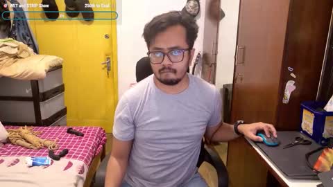 Grey Hardy Slave online show from 12.19.25