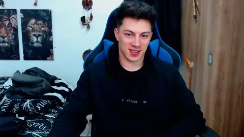 griego01 online show from 12.09.24