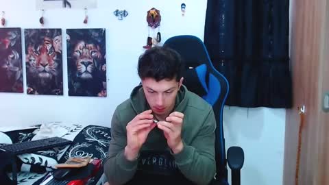 griego01 online show from 02.24.25