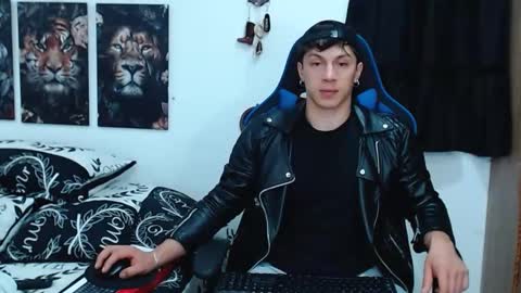 griego01 online show from 03.03.25