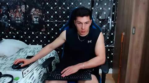 griego01 online show from 05.06.26