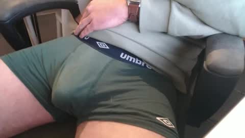 Snapshot of griesie chatting on 11.17.25 Griesie online show from 11.17.25