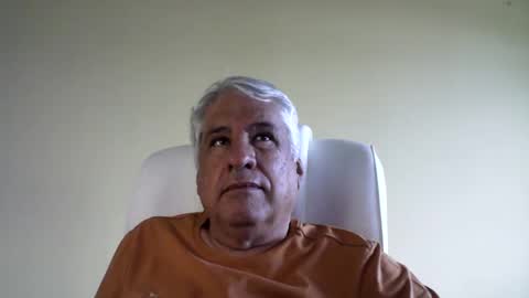 Snapshot of grisa01 chatting on 01.26.25 grisa01 online show from 01.26.25