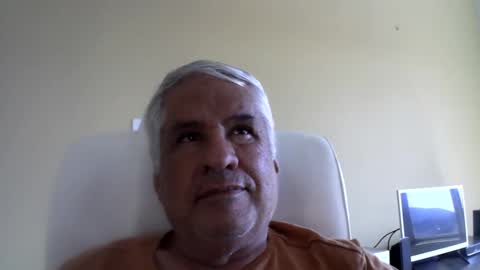 Snapshot of grisa01 chatting on 09.17.25 grisa01 online show from 09.17.25