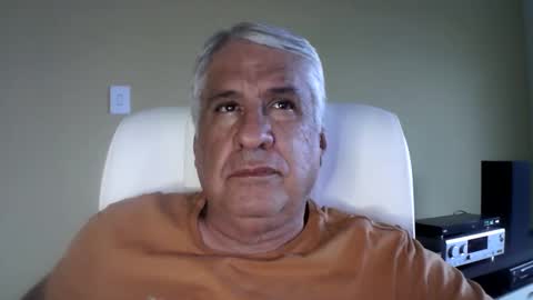 Snapshot of grisa01 chatting on 10.30.25 grisa01 online show from 10.30.25