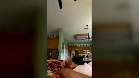 Snapshot of grog62 chatting on 12.14.25 grog62 online show from 12.14.25