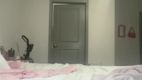 Snapshot of grrlgod chatting on 11.22.25 grrlgod online show from 11.22.25