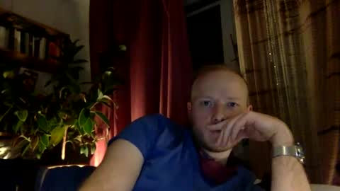 Snapshot of gruendamien chatting on 01.12.25 gruendamien online show from 01.12.25
