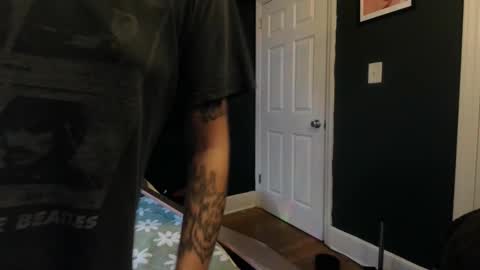 Snapshot of grumpytwo chatting on 10.16.25 grumpytwo online show from 10.16.25