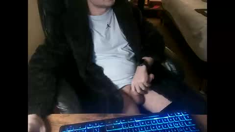 Snapshot of gsjw chatting on 11.16.25 Gizzy online show from 11.16.25