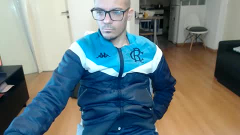 Snapshot of guachin_new chatting on 06.10.26 guachin_new online show from 06.10.26
