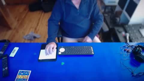 guesswhatigot2 online show from 12.02.25