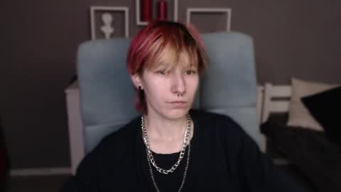 guitarandangell online show from 04.14.26