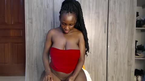 Miss Incredible online show from 12.23.24