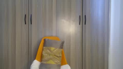 Miss Incredible online show from 02.27.26