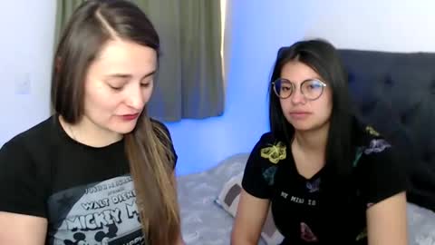 Snapshot of gumball_room chatting on 01.18.25 Vane blonde and Hazell black hair online show from 01.18.25