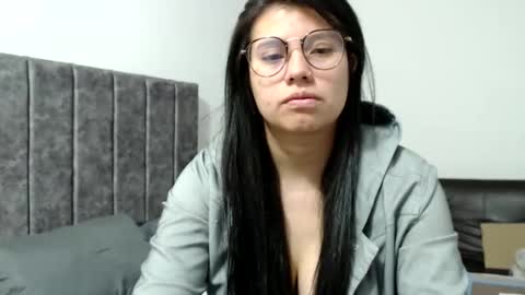 Snapshot of gumball_room chatting on 02.17.26 Vane blonde and Hazell black hair online show from 02.17.26