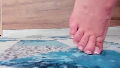 gummyluv online show from 10.28.25