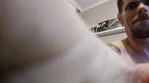 gunnarssonbenni33 online show from 02.15.26