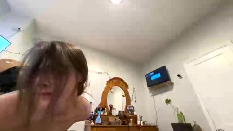 Snapshot of gurlface85 chatting on 11.09.25 gurlface85 online show from 11.09.25