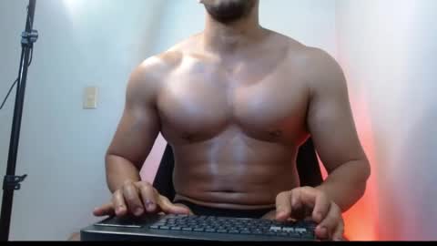 holl latino online show from 05.19.26