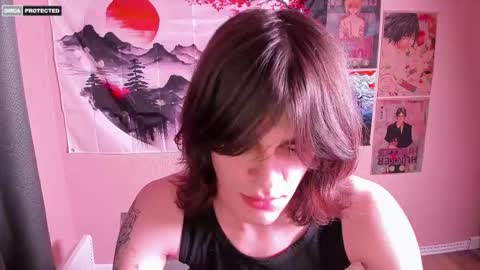 Snapshot of gushill_ chatting on 02.14.25 gushill_ online show from 02.14.25