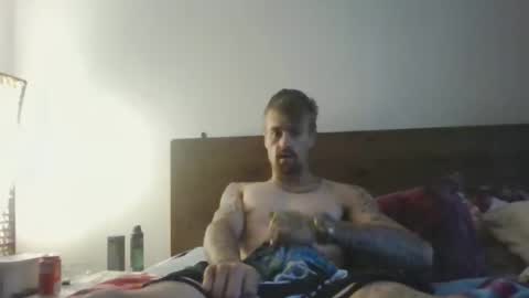 Snapshot of gusmuss chatting on 03.18.26 Jamie online show from 03.18.26