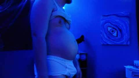 Snapshot of gutlvr chatting on 12.08.24 gutlvr online show from 12.08.24