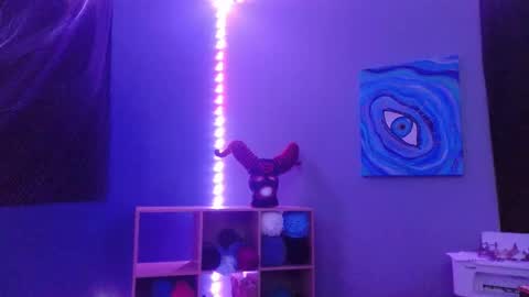 Snapshot of gutlvr chatting on 12.13.24 gutlvr online show from 12.13.24