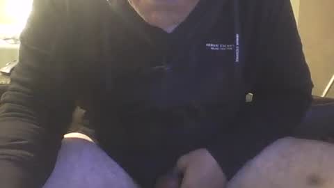 guy8inches4u online show from 10.10.25