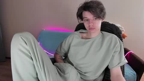 Snapshot of guy_liam1 chatting on 01.25.25 guy_liam1 online show from 01.25.25