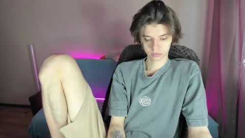 Snapshot of guy_liam1 chatting on 03.04.25 guy_liam1 online show from 03.04.25