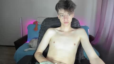 Snapshot of guy_liam1 chatting on 09.20.25 guy_liam1 online show from 09.20.25