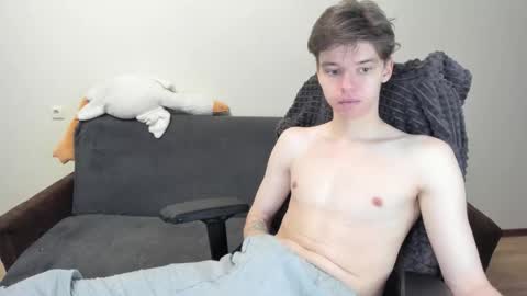 Snapshot of guy_liam1 chatting on 12.15.25 guy_liam1 online show from 12.15.25