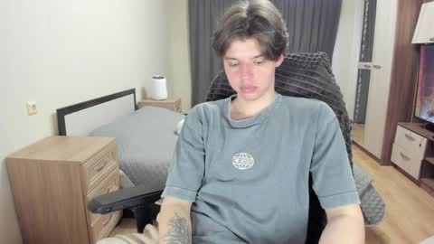 guy_liam1 online show from 04.03.26