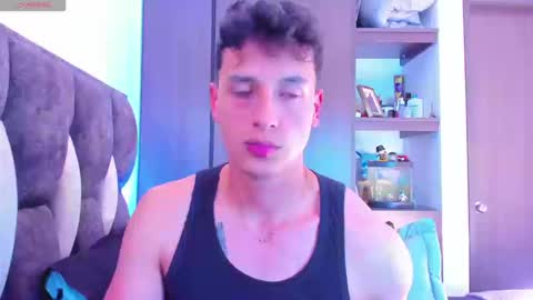 Snapshot of guy_twinks chatting on 09.27.25 Gabriel online show from 09.27.25