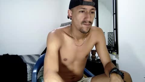 Snapshot of guykarim chatting on 12.07.24 karim online show from 12.07.24