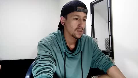 Snapshot of guykarim chatting on 12.23.24 karim online show from 12.23.24